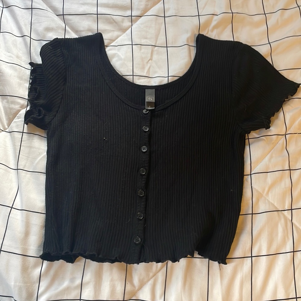black button up top